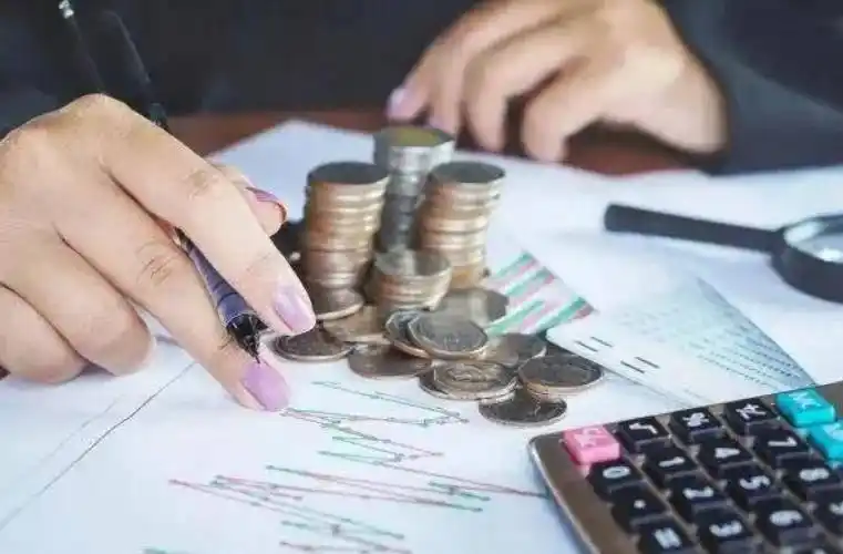 A股散户亏损原因_炒股能赚钱吗_老股民投资策略